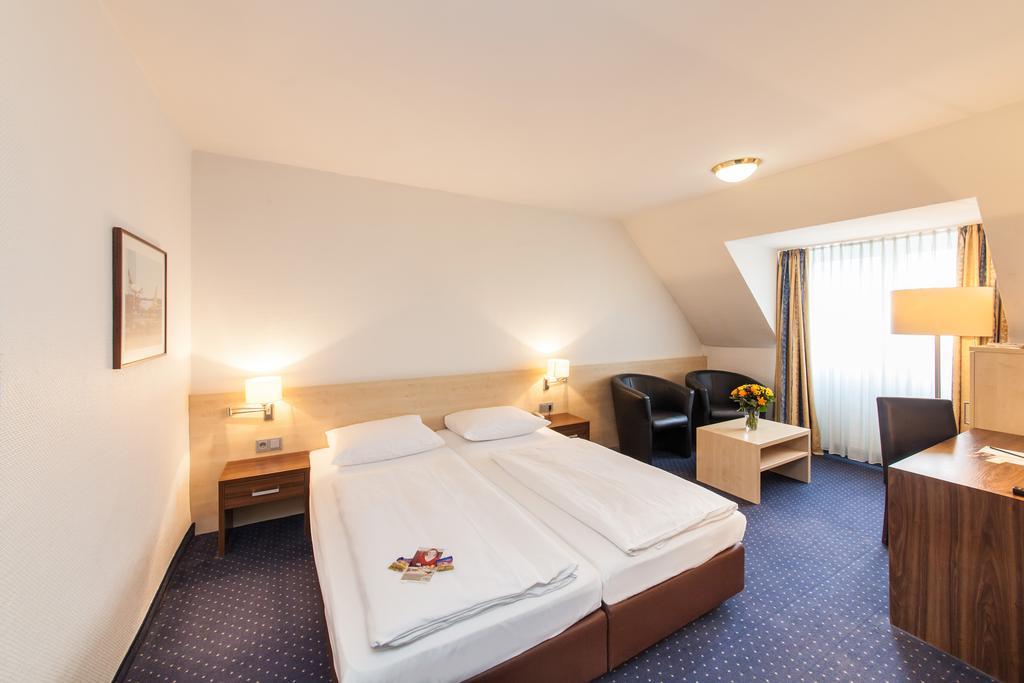 Hotel Mariella Köln Exteriör bild